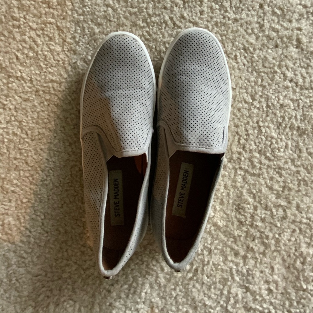 Grey Steve Madden Zarray